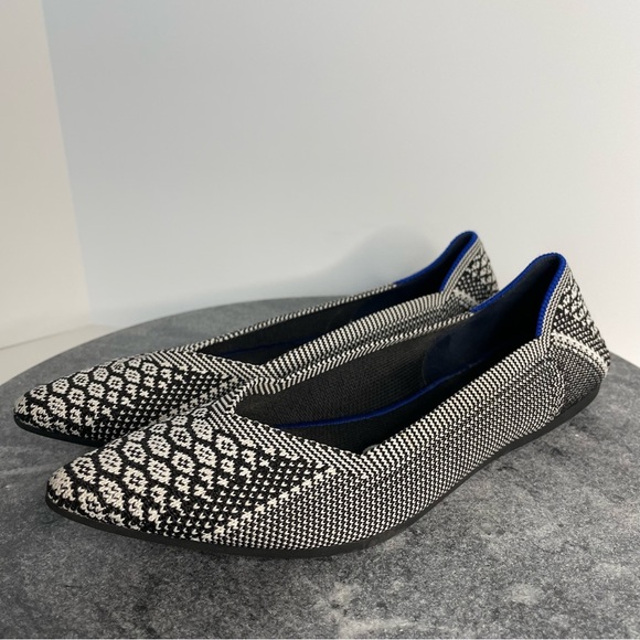 Rothys The Point Black And White Python Flats Shoes 6